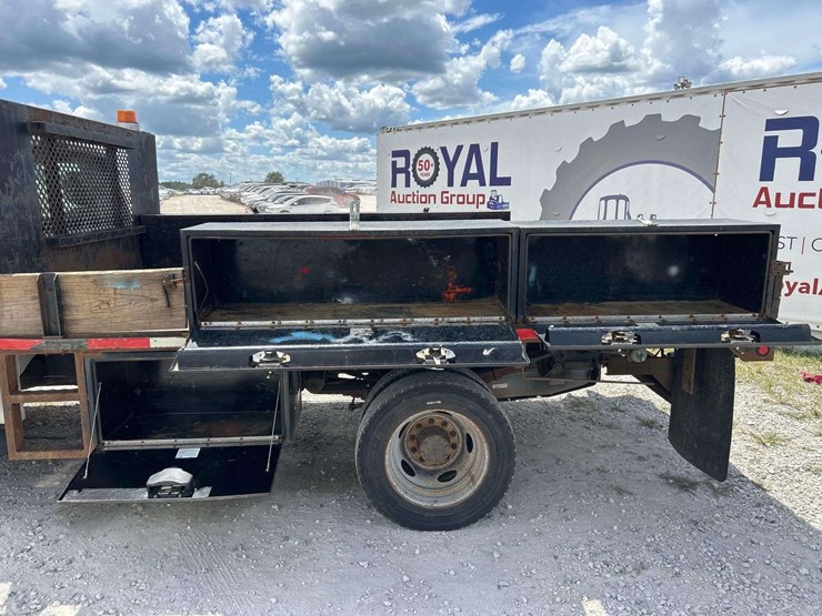 2016-ford-f450-image-17