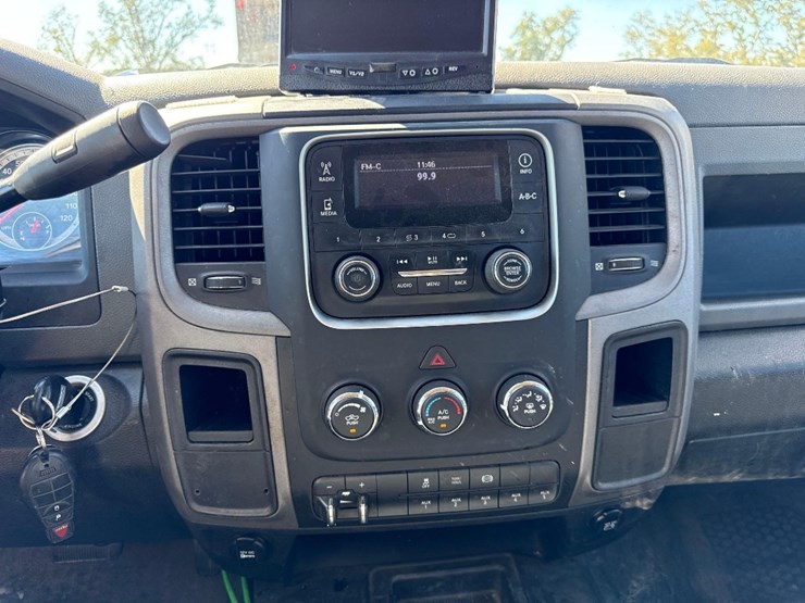 dodge-ram-5500-image-32