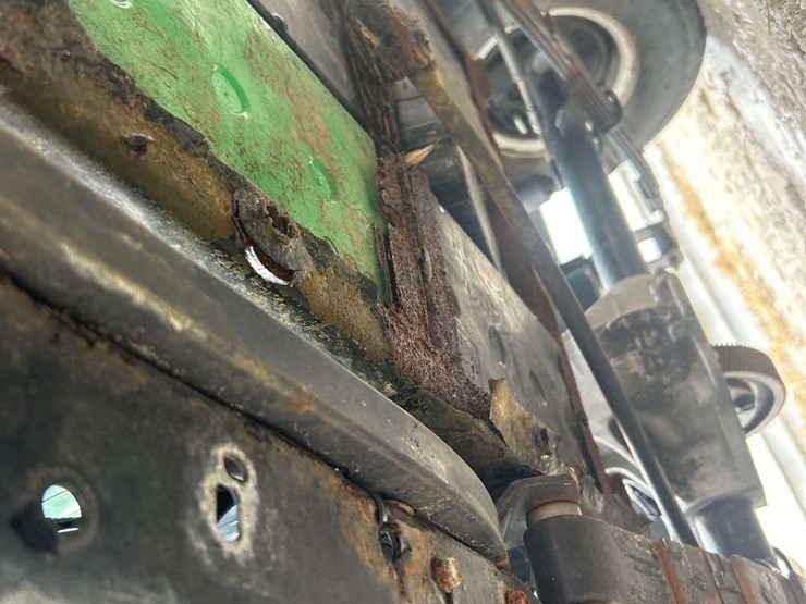 ez-go-electric-cart-image-11