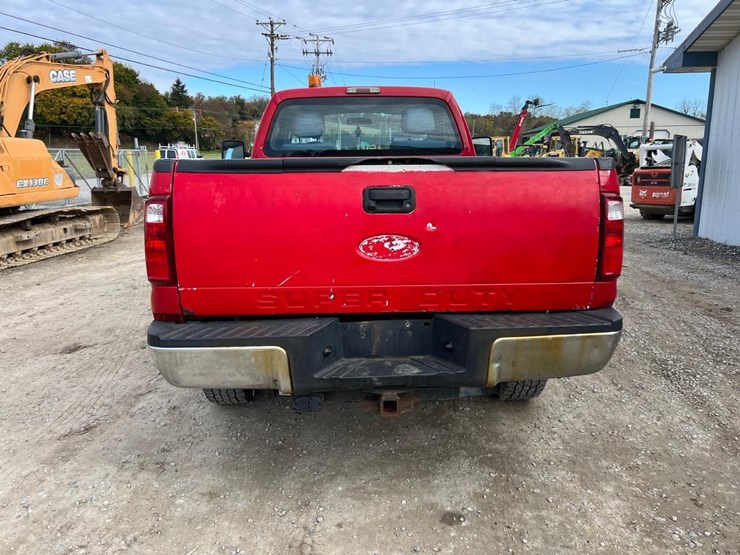 2014-ford-f350-image-4