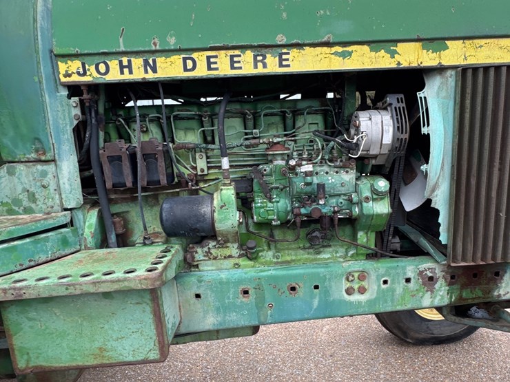 john-deere-4430-image-8