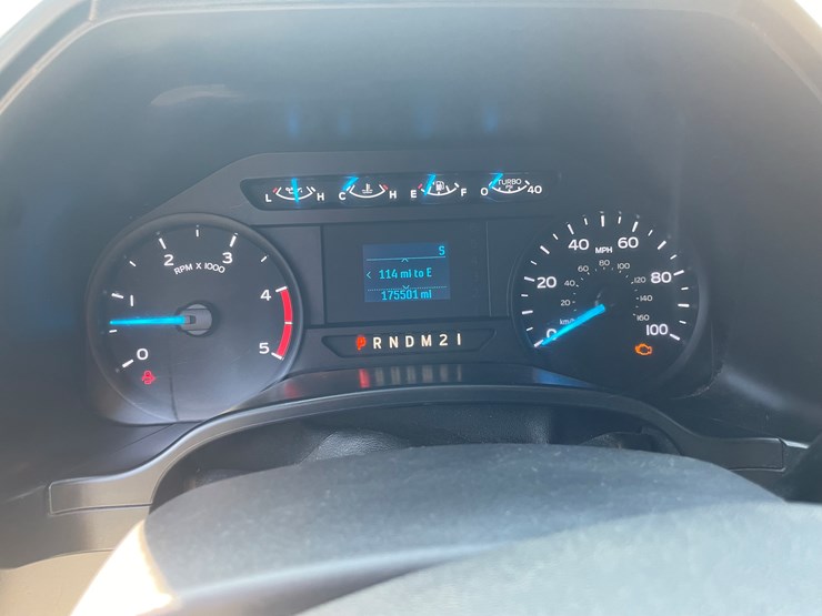 2017-ford-f250-xl-image-39