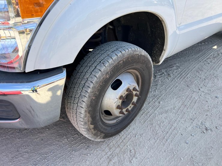 2015-ford-f350-image-14