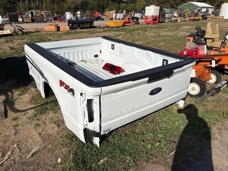 2024-ford-f350-image-3