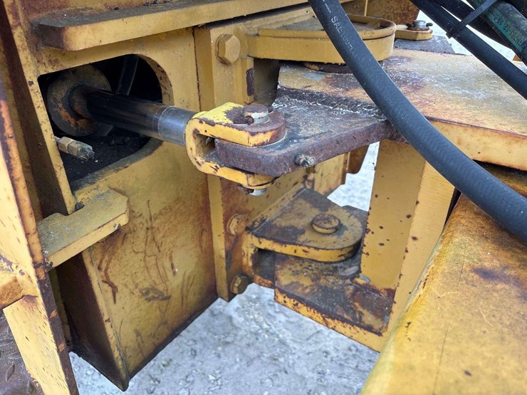 bomag-bw213d-image-9