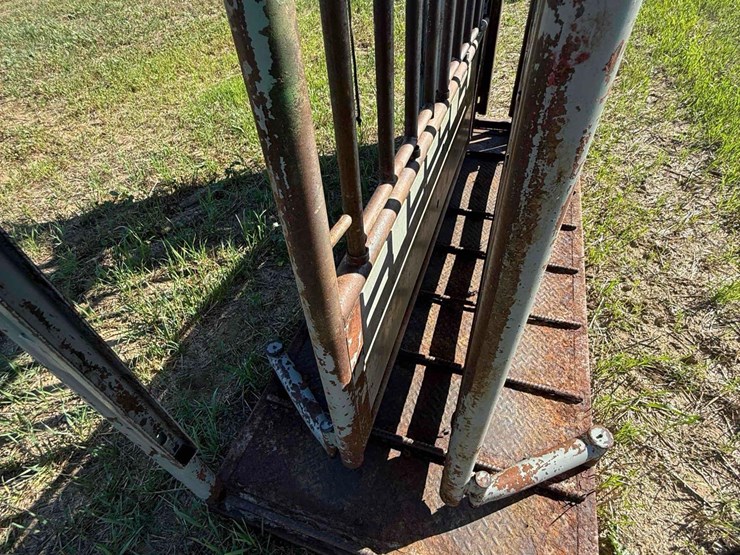 pearson-livestock-chute-image-7