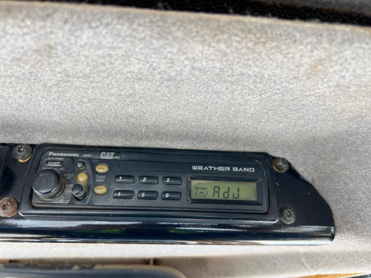 caterpillar-d5n-lgp-image-39