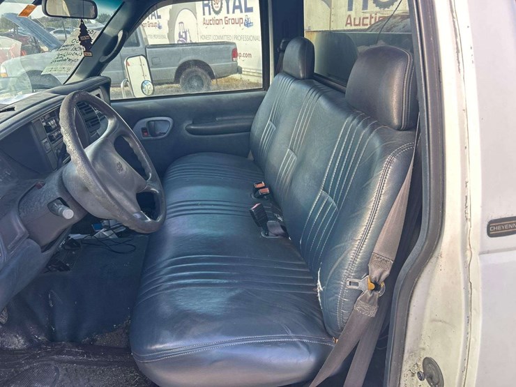 1997-chevrolet-c3500-auto-crane-service-truck-image-13