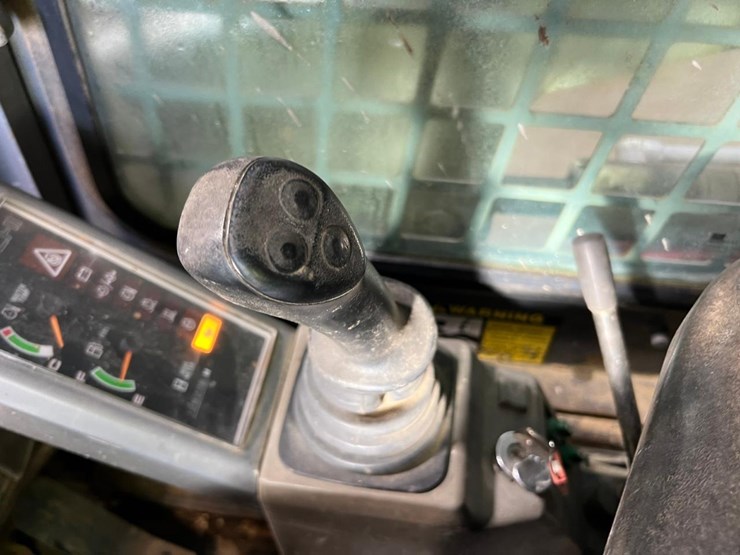 takeuchi-tl150-image-24