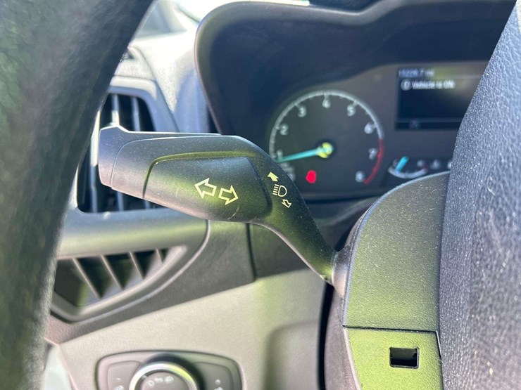 2019-ford-transit-connect-image-16