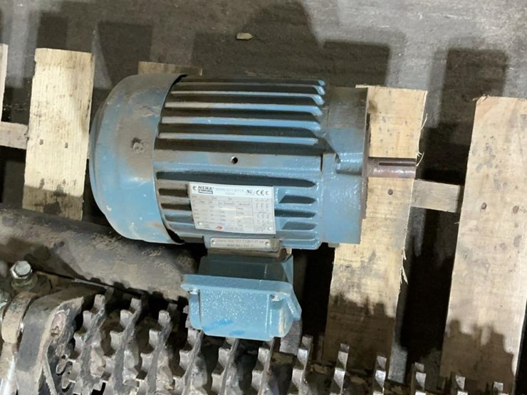 #177-•-electric-motors-and-wm4000-rollers-image-6