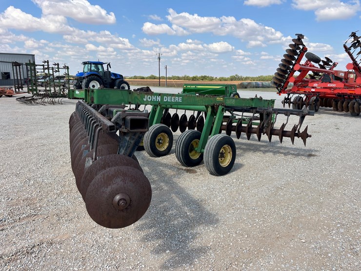 john-deere-355-image-8