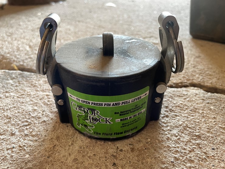 #1065-•-2"-discharge-hose-and-couplers-image-4