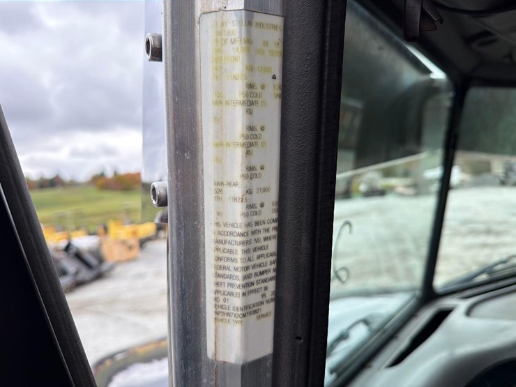 peterbilt-337-image-30