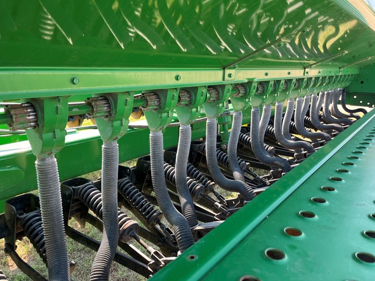 2005-john-deere-455-image-12