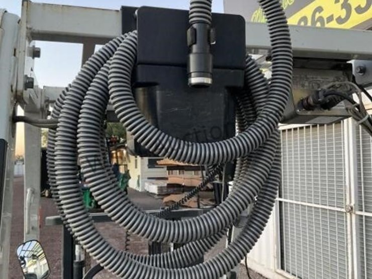 unicarrier-mcp1f2a20lv-forklift-image-19