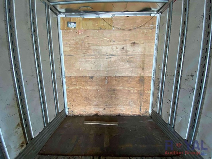 2014-utility-4000dx-image-21