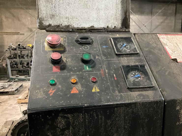 #155-•-ingersoll-rand-air-compressor-image-10