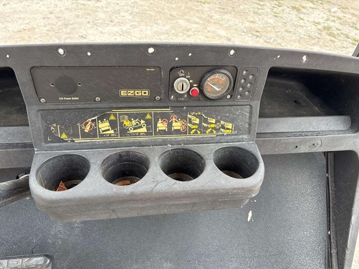 2005-ez-go-utility-cart-image-11