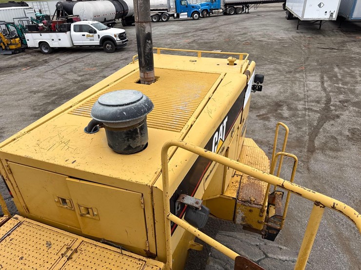 caterpillar-988f-image-18