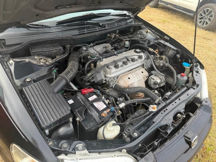 1998-honda-accord-lx-(at,-miles-read-200431,-image-16