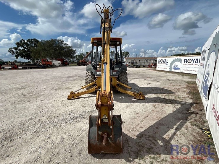 2005-deere-310g-image-33