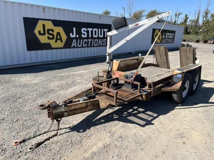 1993-buz's-12'-t/a-equipment-trailer-image-1