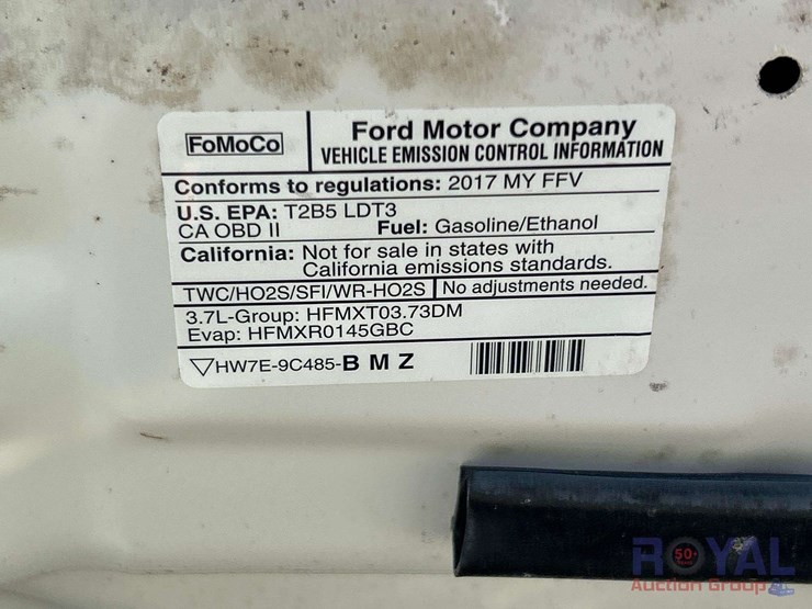 2017-ford-explorer-image-10