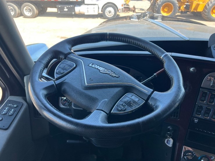 2015-international-lonestar-image-39
