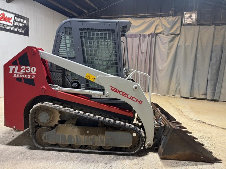 takeuchi-tl230-image-6