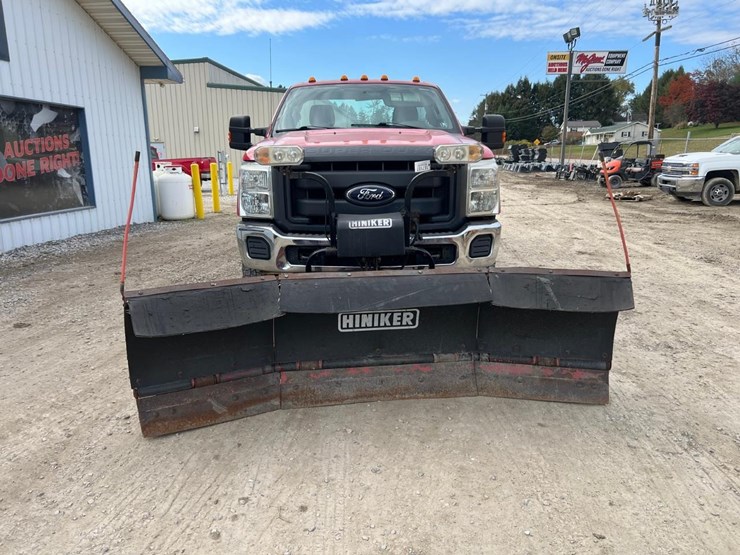 2012-ford-f350-image-8