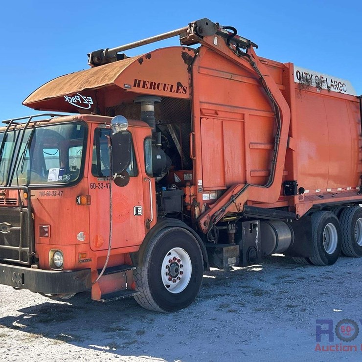 2018 AUTOCAR XPEDITOR