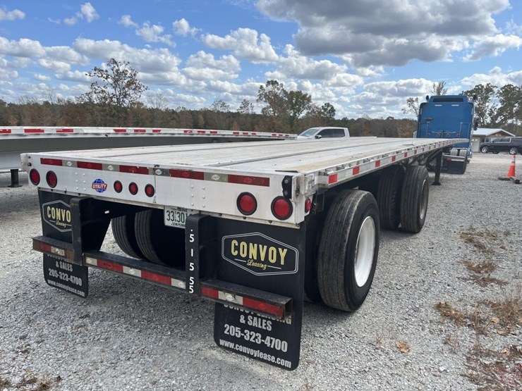 2015-utility-flatbed-image-5