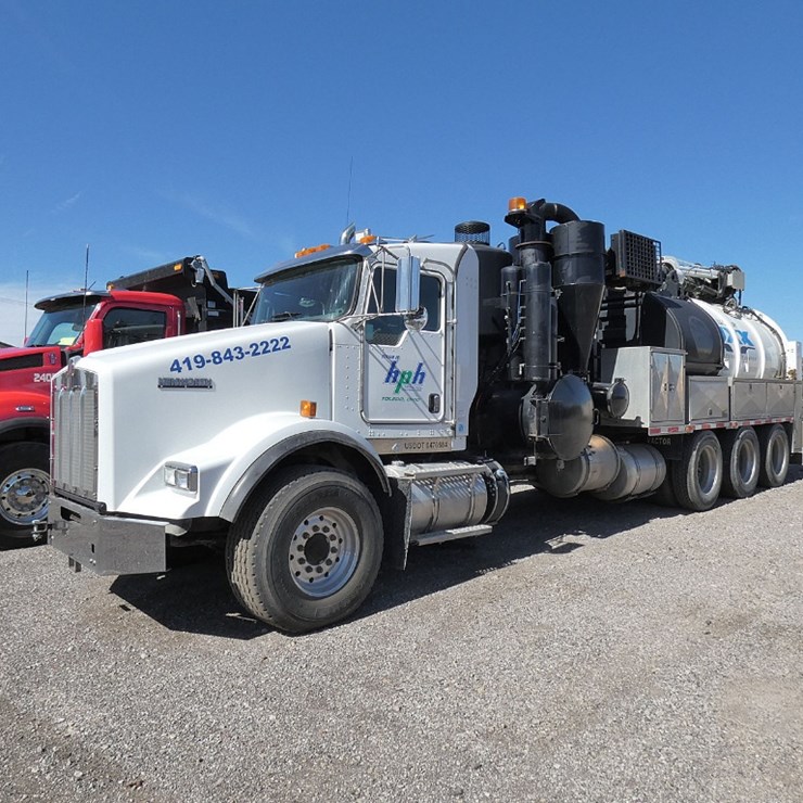 2016 VACTOR HXX