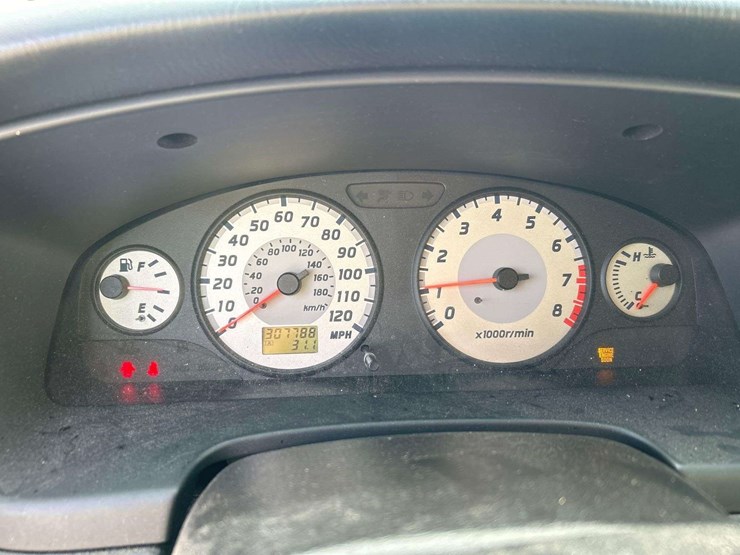 2001-nissan-pathfinder-image-14