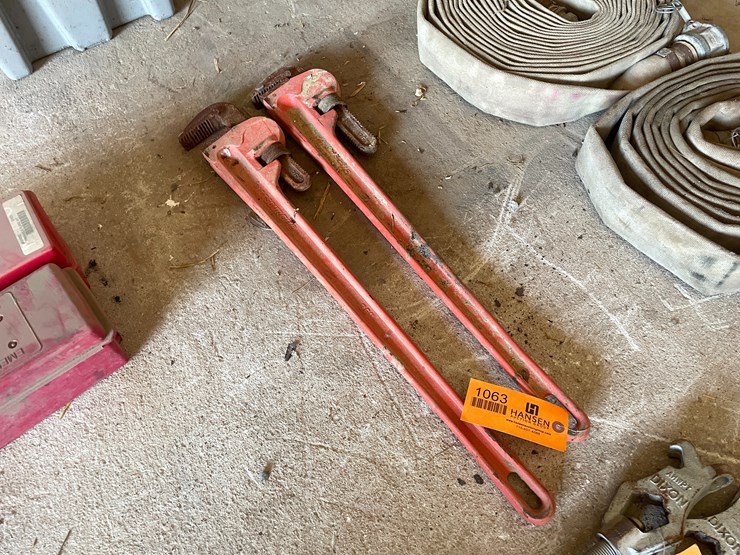 #1063-•-(2)-pittsburgh-pipe-wrenches-image-2