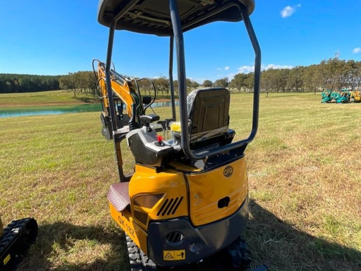 unused-cfg-qk18z-mini-excavator-(zonsen-11kw-image-7