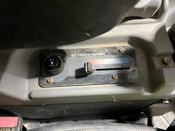 kubota-svl75-2-image-28