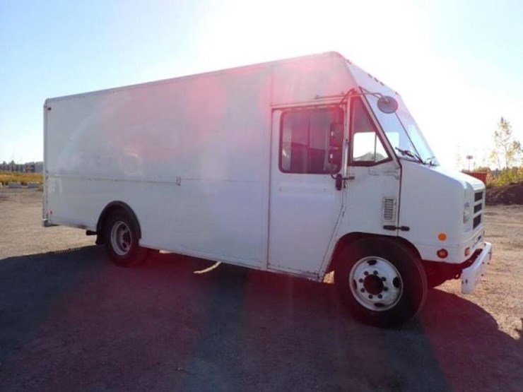 2004-international-1652-image-3