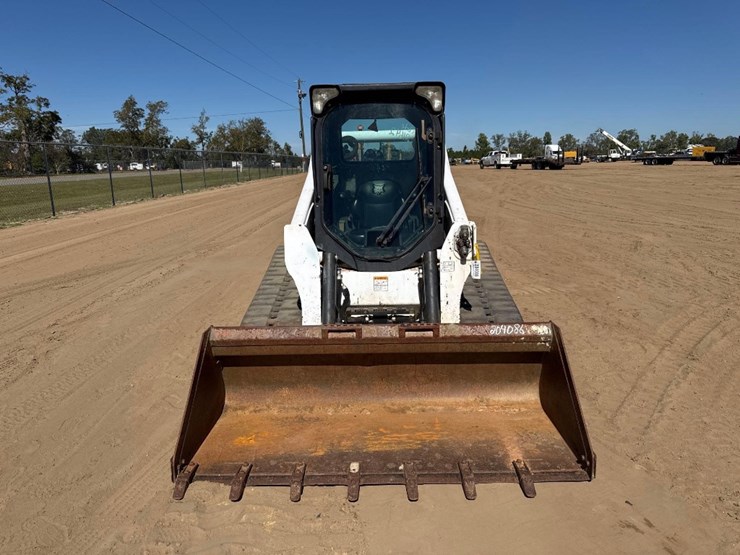 2017-bobcat-t650-image-7