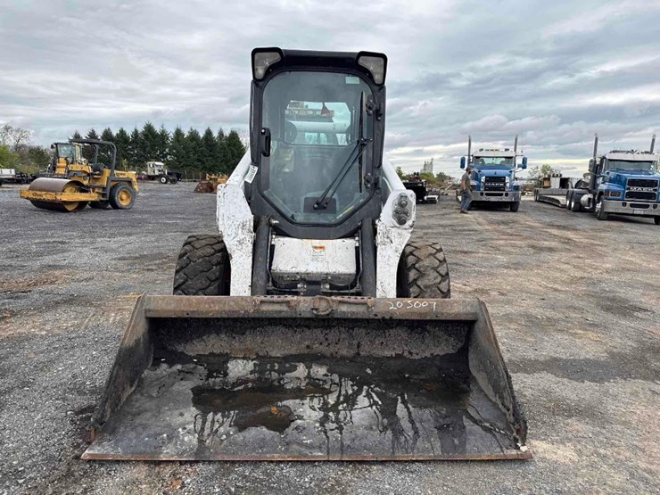 2021-bobcat-s740-image-3