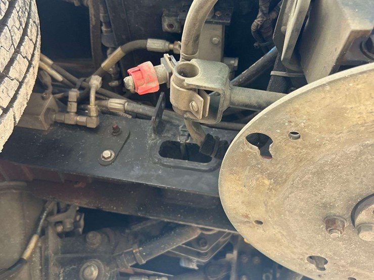 2020-mathieu-mc210-azura-flex-street-sweeper-image-8