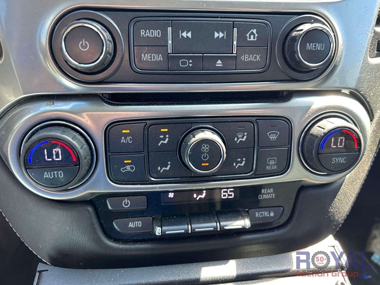 2018-chevrolet-tahoe-image-16