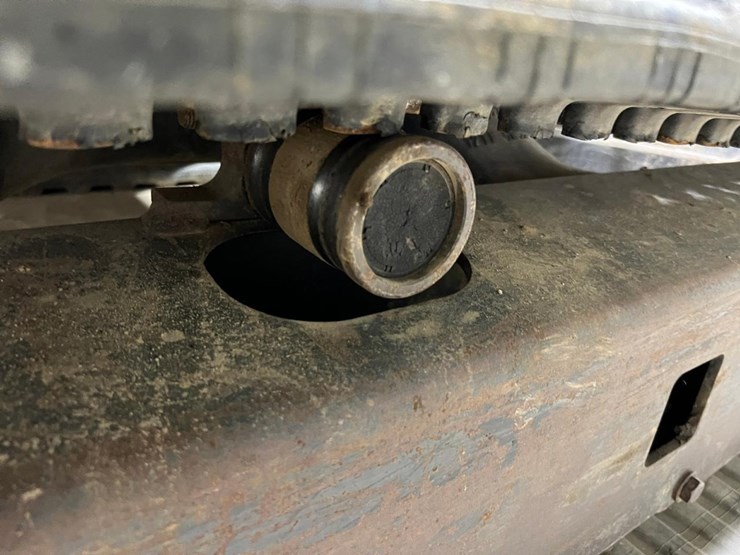 2015-deere-35g-image-23