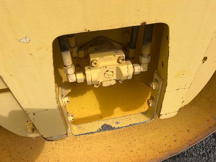 2001-bomag-bw141ad-2-image-13