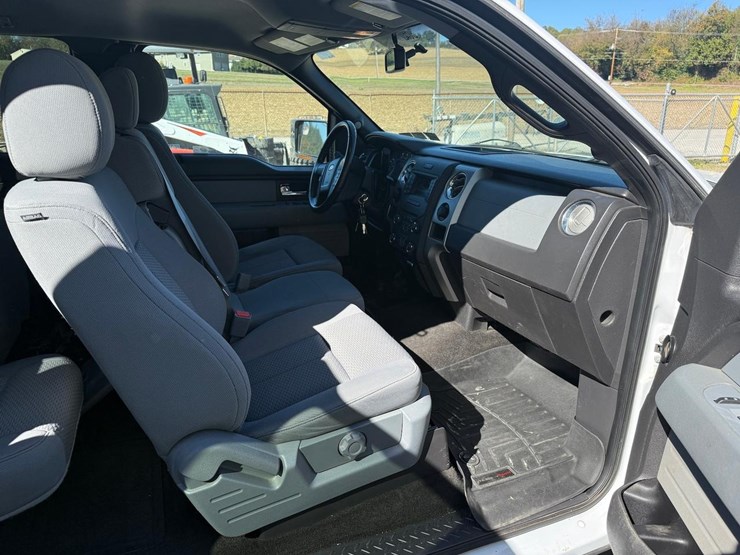 2014-ford-f150-image-17