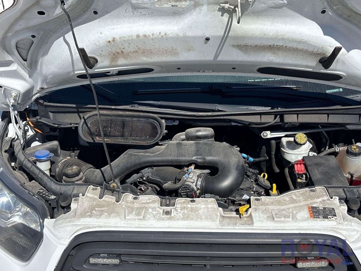 2018-ford-transit-image-18