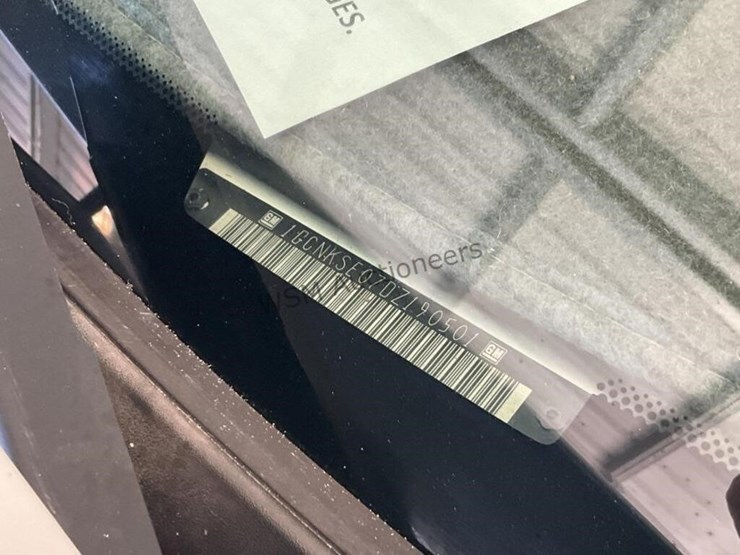 2013-chevrolet-silverado-1500-image-14