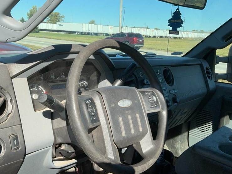 2012-ford-f250-image-24