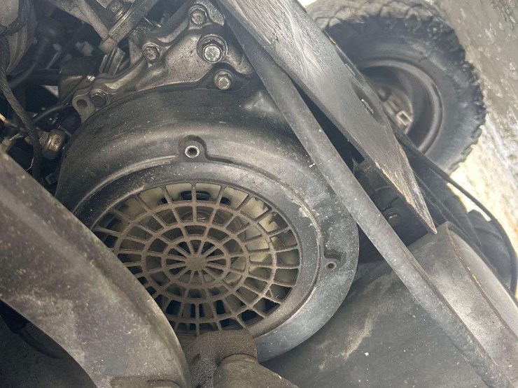 ez-go-utility-cart-image-12